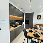Rimex Invest Group Bemowo With Free Parking *