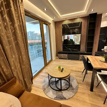 Rimex Invest Group Bemowo With Free Parking