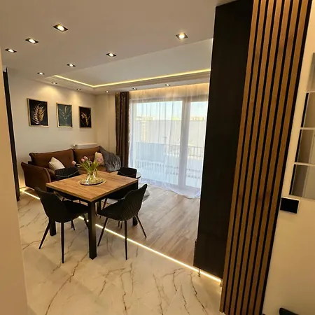 Rimex Invest Group Bemowo With Free Parking Apartmán