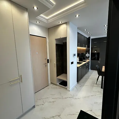 Rimex Invest Group Bemowo With Free Parking 华沙