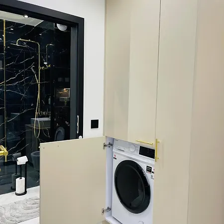 Rimex Invest Group Bemowo With Free Parking