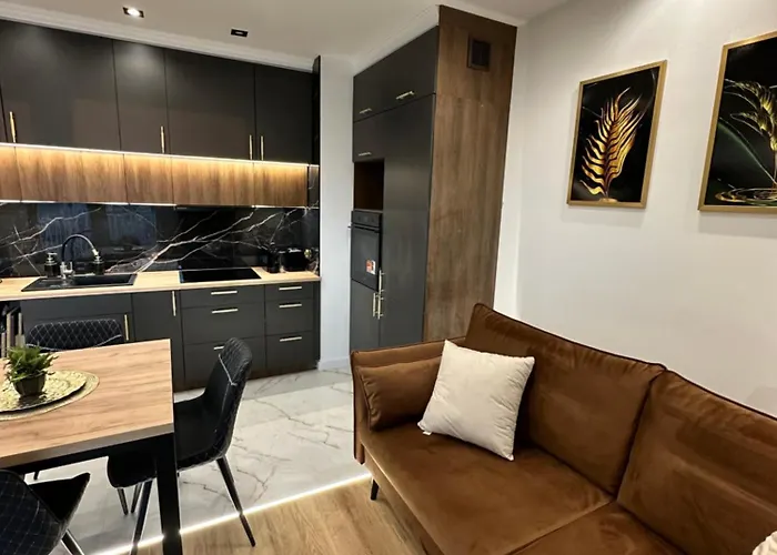 Rimex Invest Group Bemowo With Free Parking Varsavia