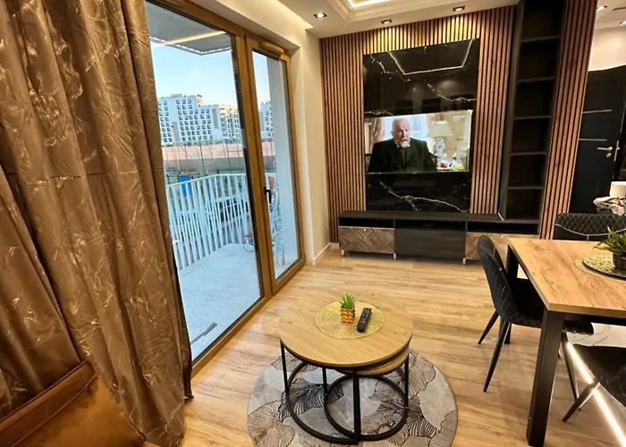 Rimex Invest Group Bemowo With Free Parking