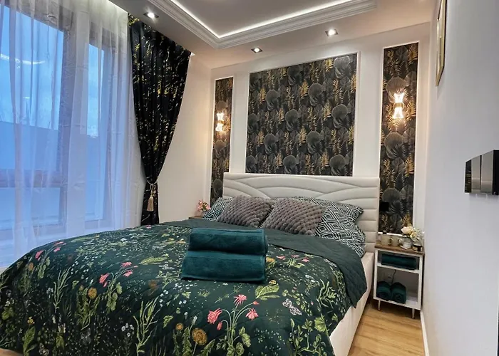 Rimex Invest Group Bemowo With Free Parking