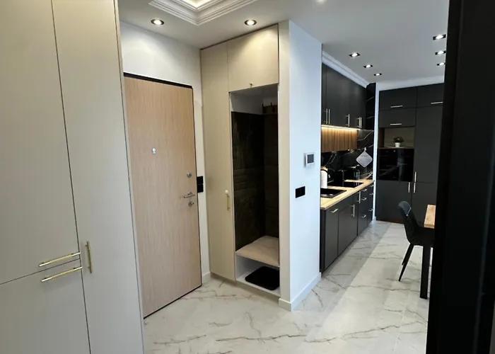 Rimex Invest Group Bemowo With Free Parking Varsavia