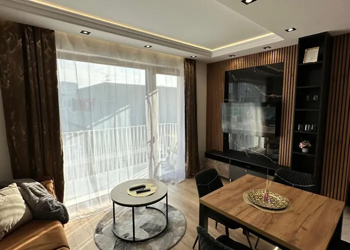 Rimex Invest Group Bemowo With Free Parking