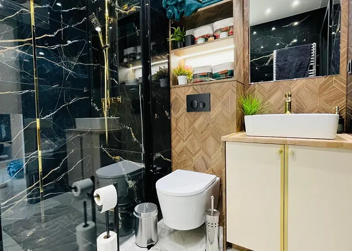 Rimex Invest Group Bemowo With Free Parking *