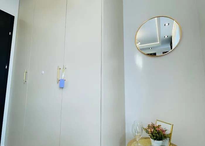 Rimex Invest Group Bemowo With Free Parking *