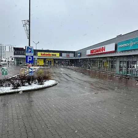 Rimex Invest Group Bemowo With Free Parking