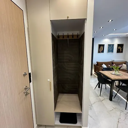 Rimex Invest Group Bemowo With Free Parking Apartment