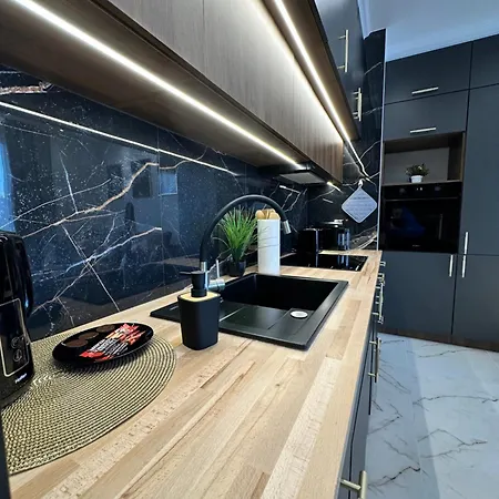 Rimex Invest Group Bemowo With Free Parking Varsovia