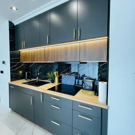 Rimex Invest Group Bemowo With Free Parking *